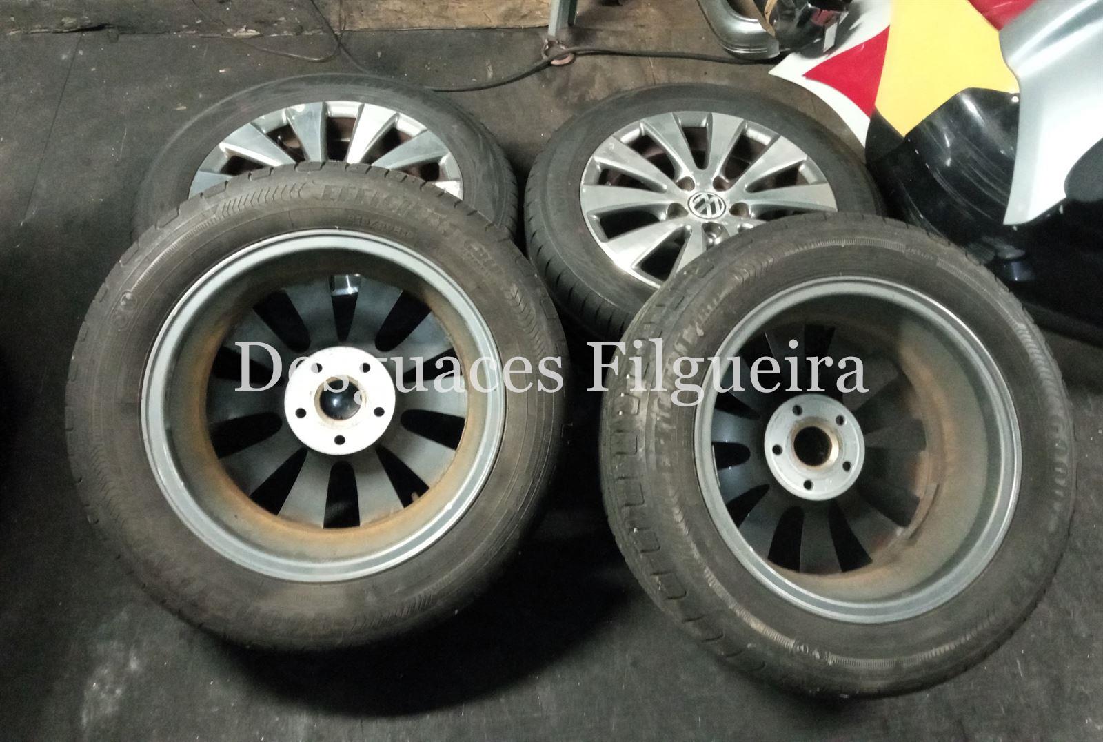 Juego de llantas de Volkswagen Passat 2.0 TDI, 110cv, año 2010, 215/55R16. - Imagen 2