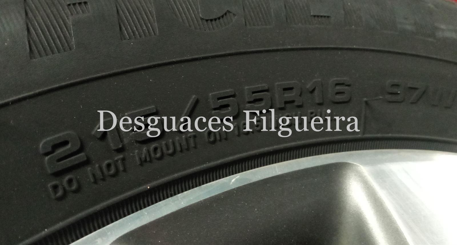 Juego de llantas de Volkswagen Passat 2.0 TDI, 110cv, año 2010, 215/55R16. - Imagen 4
