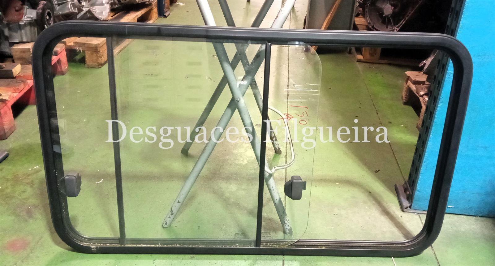 Luna lateral delantera izquierda de Fiat Ducato Furgón 2.8 JTD, año 2001. - Imagen 2