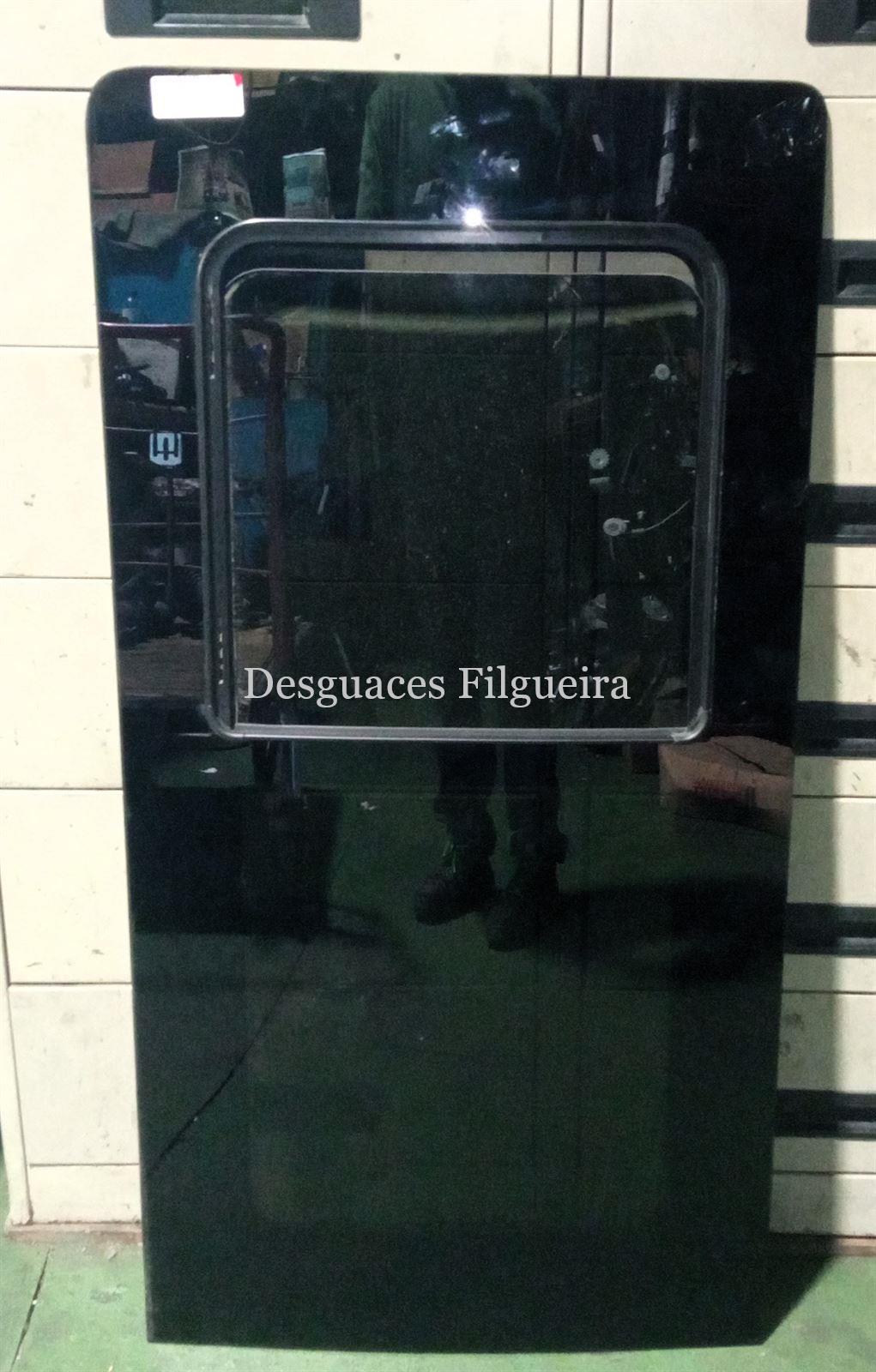 Luna lateral delantera izquierda de Volkswagen Transporter Furgón T5, 1.9 TDI, 102 cv, código de motor BRS, año 2008. - Imagen 1