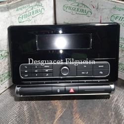 Mandos de radio Citroen C3 1.6 Blue HDI BH02 - Imagen 1