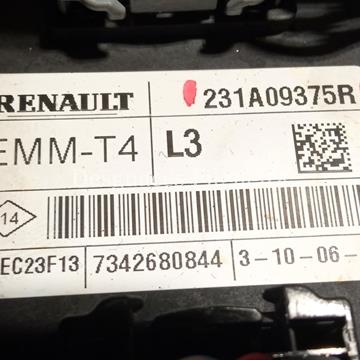 Modulo confort de Renault Trafic III Furgón 1.6 L1H1 dCi, 95 cv, código de motor R9MH415, año 2020. - Imagen 2