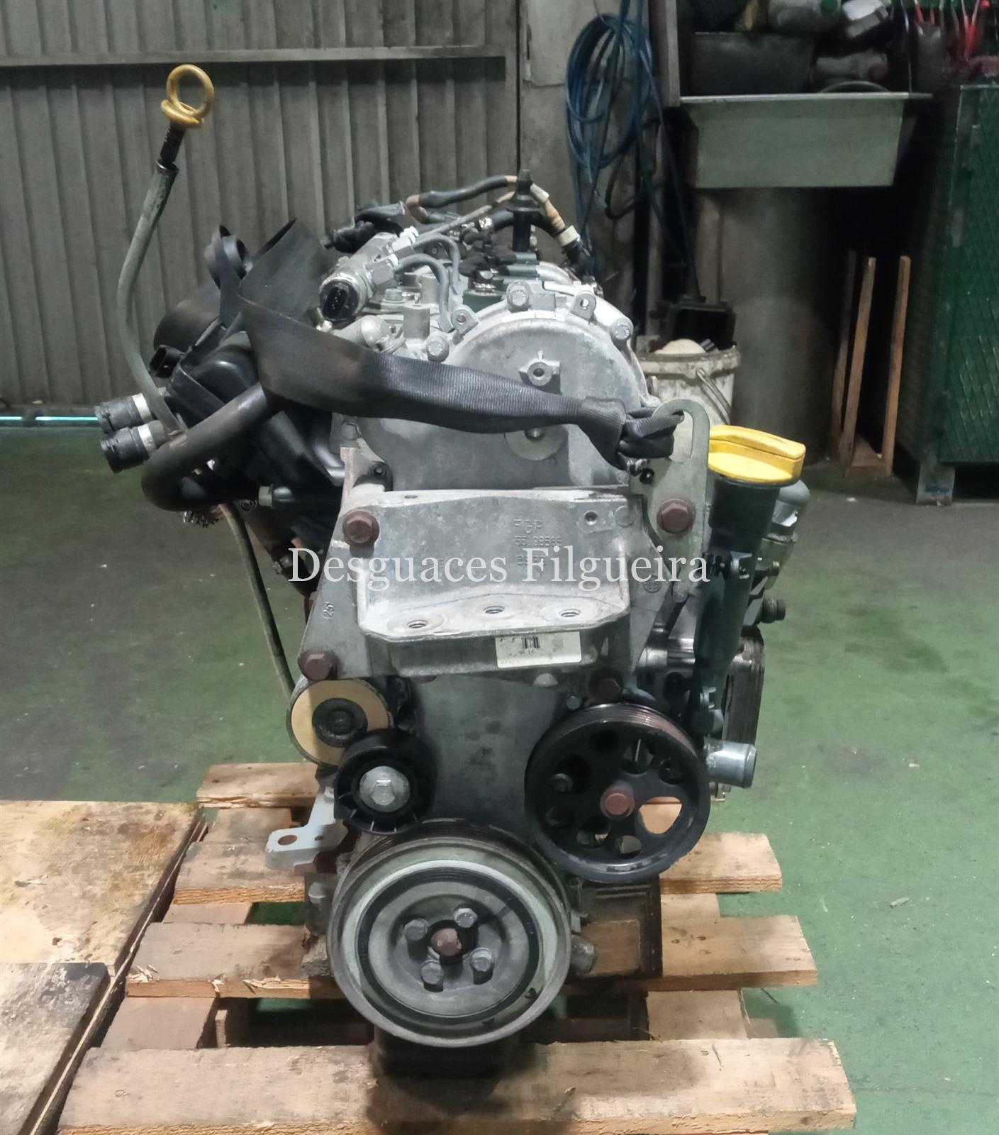 Motor completo de Fiat II Punto, 1.248 cc, código de motor 199A2000, año 2005. - Imagen 1