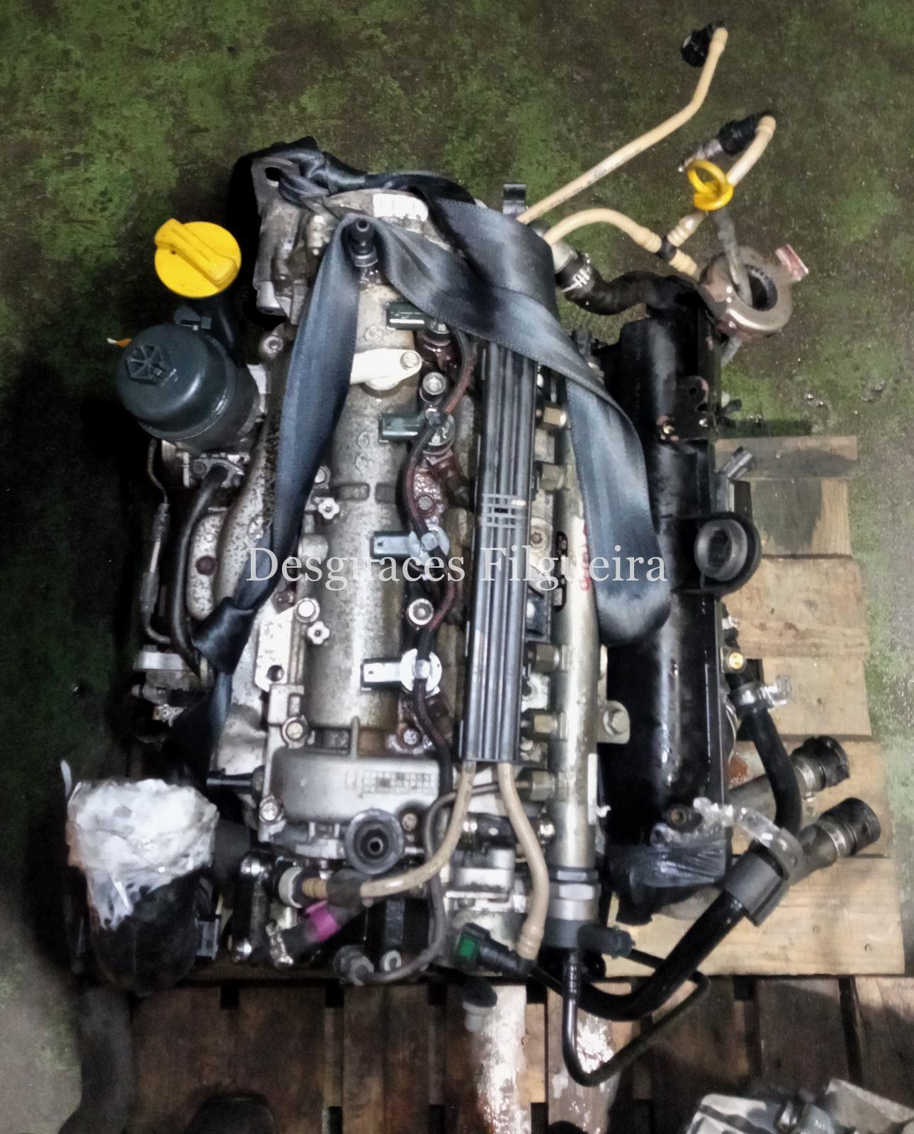 Motor completo de Fiat Punto / Grande Punto 1.3 D Multijet 199A2000, año 2007. - Imagen 3