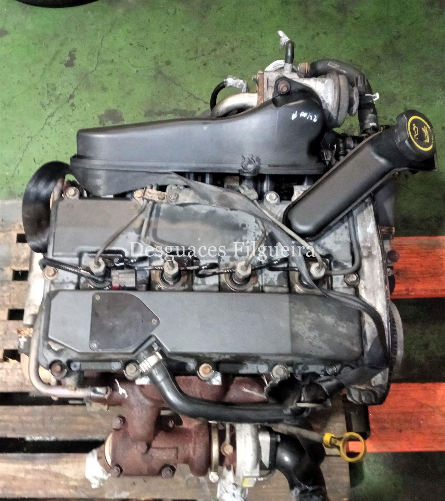 Motor completo de Ford Transit Furgón 2.4 DI, 90 cv, código de motor D2FA, año 2001. - Imagen 3