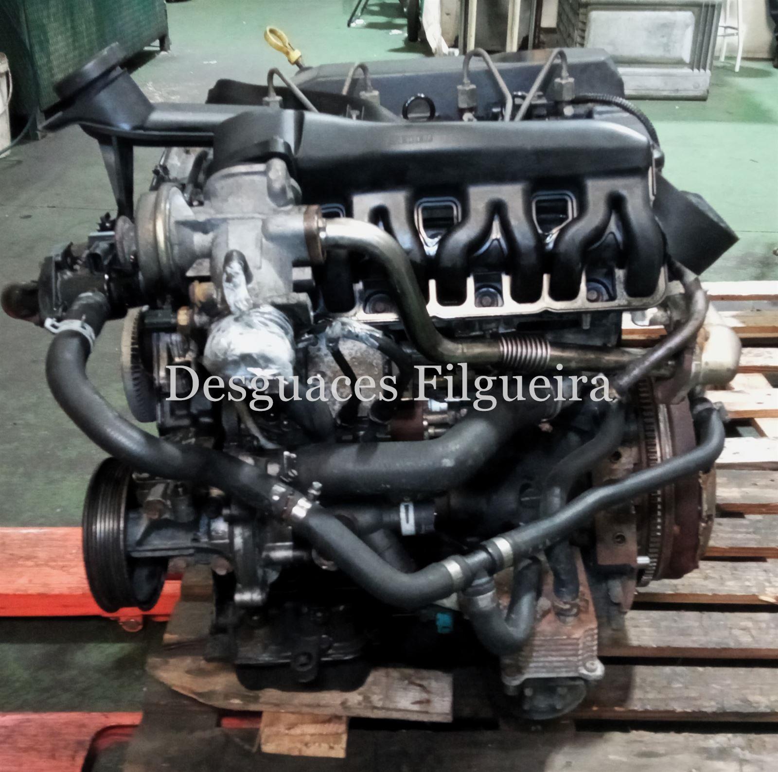 Motor completo de Ford Transit Furgón 2.4 DI, 90 cv, código de motor D2FA, año 2001. - Imagen 6