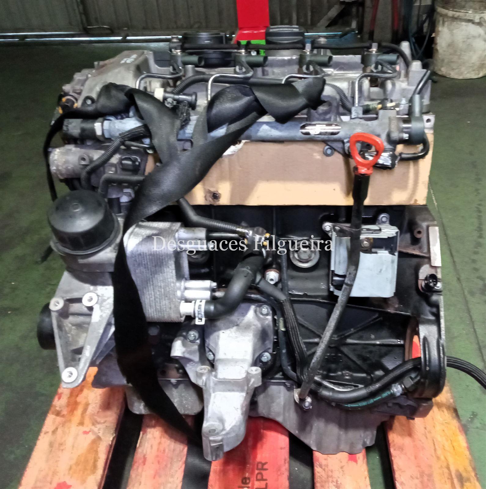 Motor completo de Mercedes-Benz Clase C W203, 2.2 220 CDI, 143 cv, código de motor 611.962, año 2001. - Imagen 2