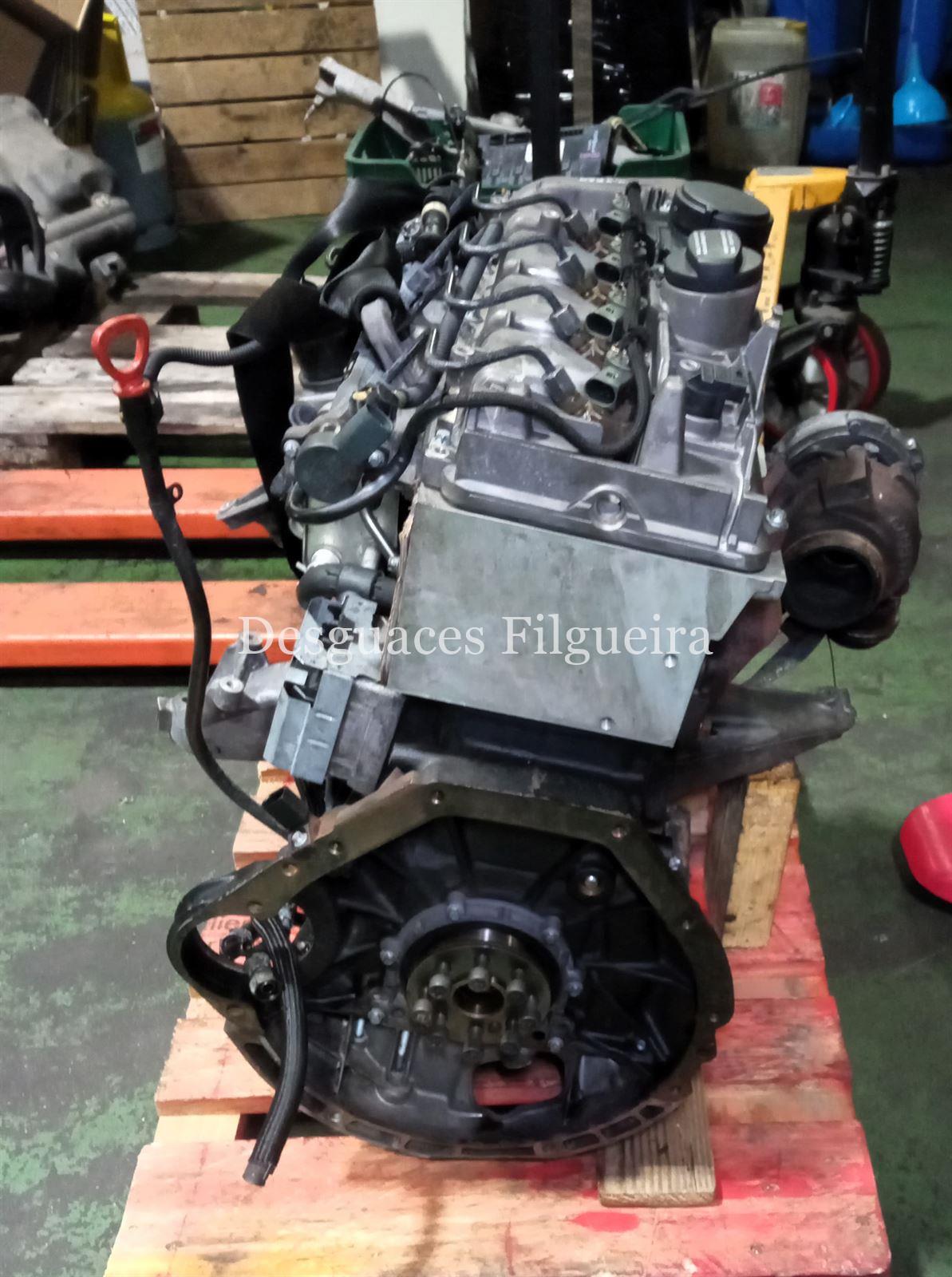 Motor completo de Mercedes-Benz Clase C W203, 2.2 220 CDI, 143 cv, código de motor 611.962, año 2001. - Imagen 3