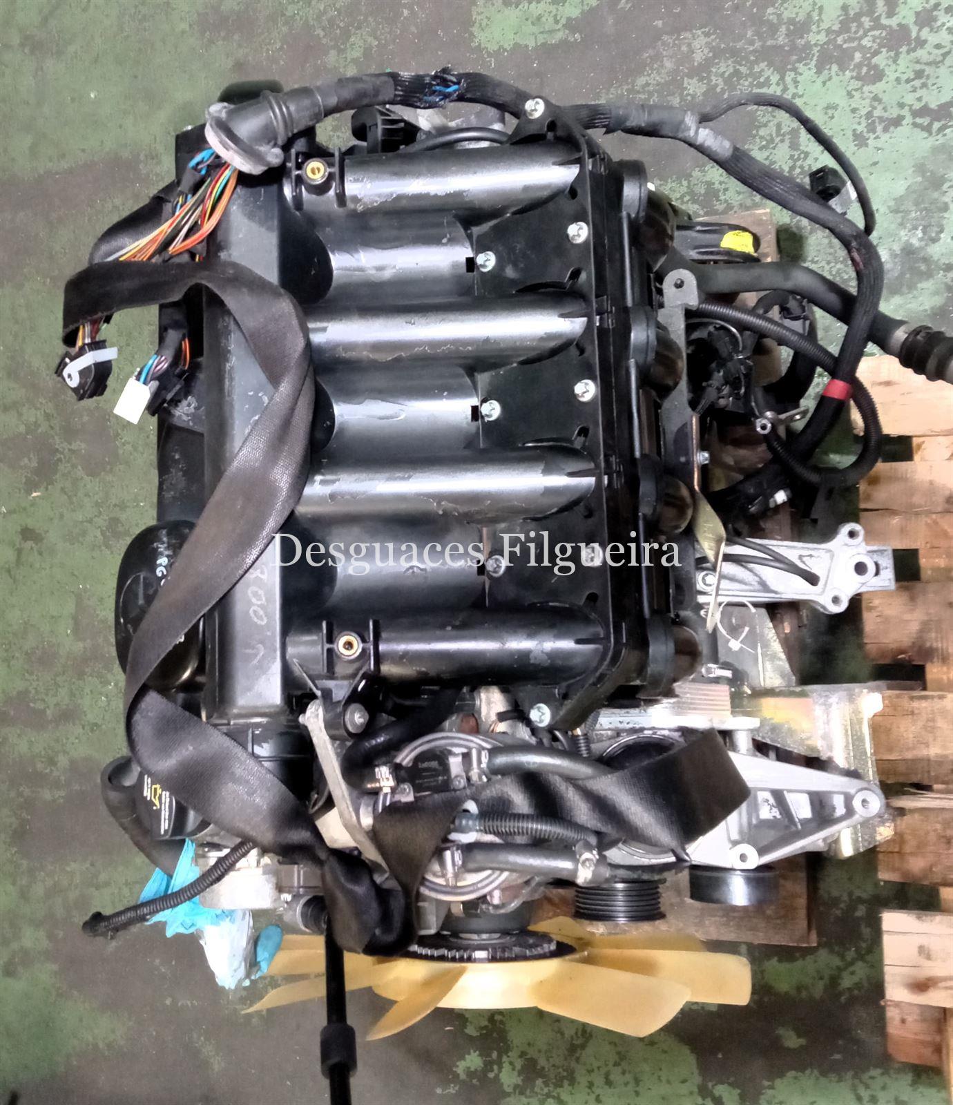 Motor completo de Mercedes-Benz Sprinter 3-t Furgón, 313 CDI, 129 cv, código de motor 611981, año 2006. - Imagen 2