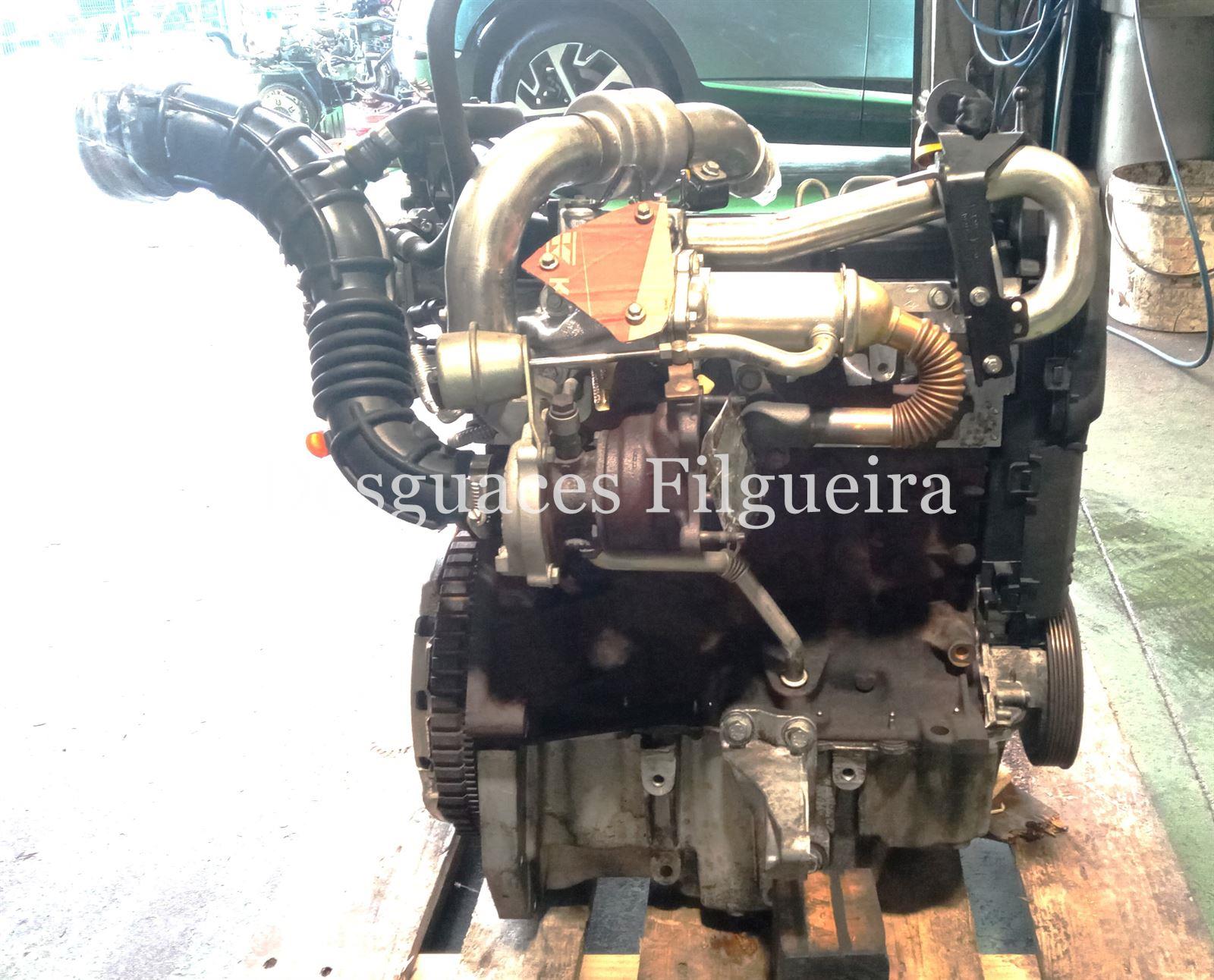 Motor completo de Nisaan NV200, 1.5 NV200 Furgón dCi, 86 cv, código de motor K9KF276, año 2010. - Imagen 5