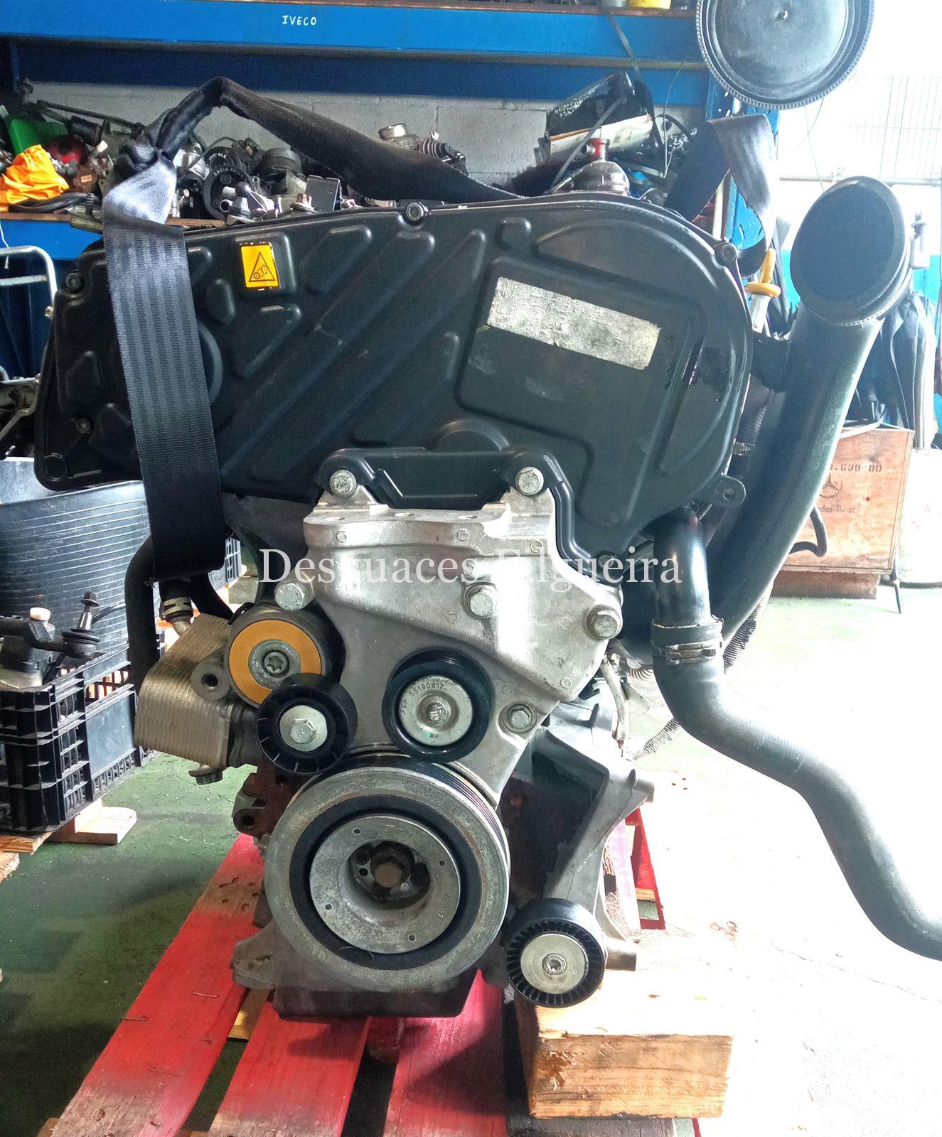 Motor completo de  Opel Vectra C Berlina 1.9 CDTI, 150 cv, año 2006. - Imagen 6