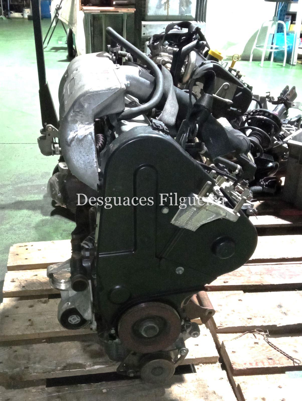 Motor completo de Peugeot 205 II 1.7 Diesel, 60 cv, código de motor A9A, año 1998 - Imagen 5