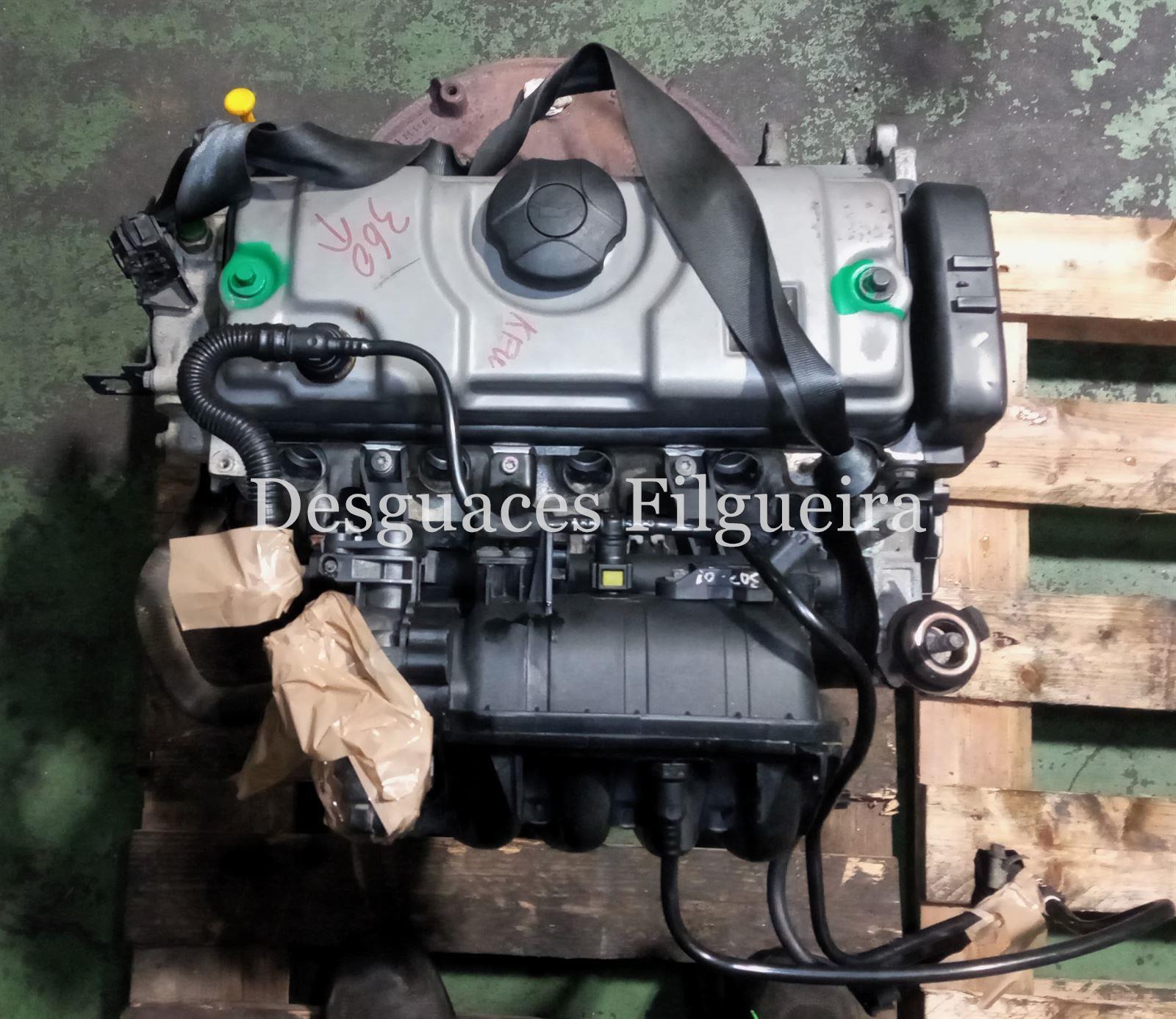 Motor completo de Peugeot 206, 1.4 i, 75 cv, código de motor KFW, año 2002. - Imagen 1