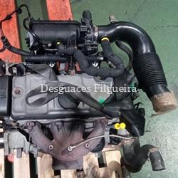Motor completo de Peugeot 206 1.4i, 75 cv, código de motor KFW, año 2004. - Imagen 1