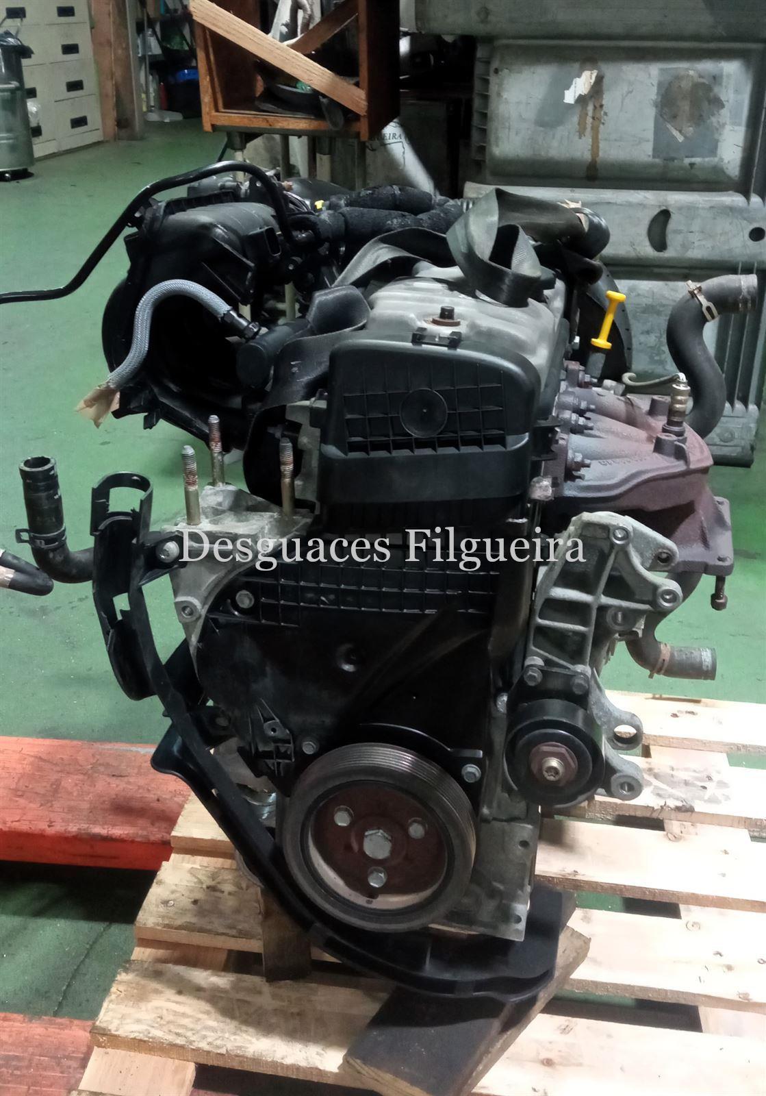 Motor completo de Peugeot 206 1.4i, 75 cv, código de motor KFW, año 2004. - Imagen 2