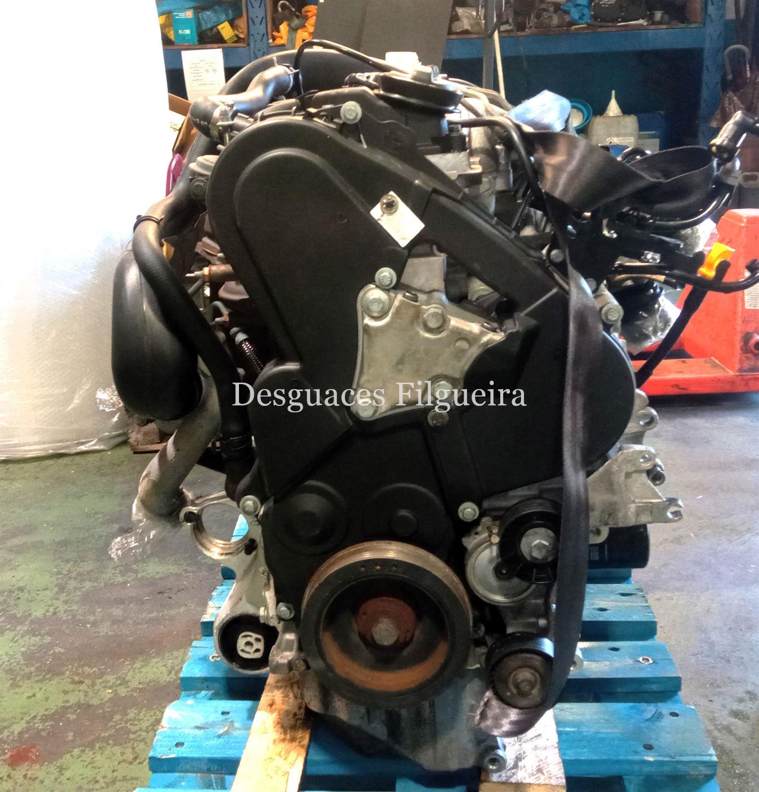 Motor completo de Peugeot 406 2.2 HDi, 133 cv, código de motor 4HX, año 2000. - Imagen 3