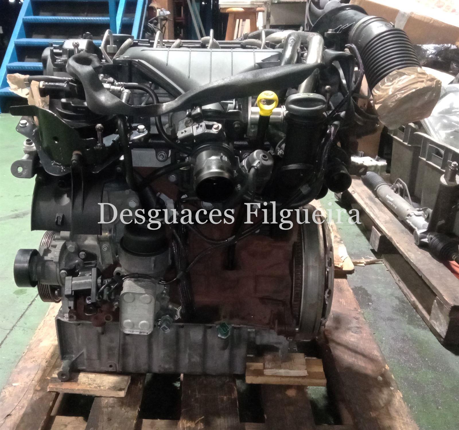 Motor completo de Peugeot 407 2.0 Sport, 140 cv, código de motor RH01, año 2010. - Imagen 2