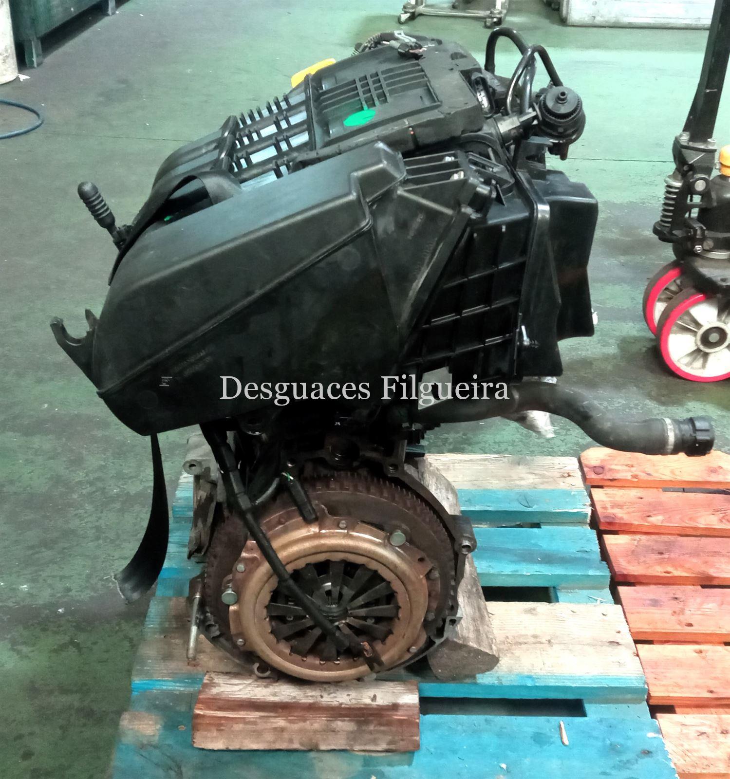 Motor completo de Renault Clio II Fase I, 1.2 16V, 75 cv, código de motor D4F B 712, año 2001. - Imagen 6