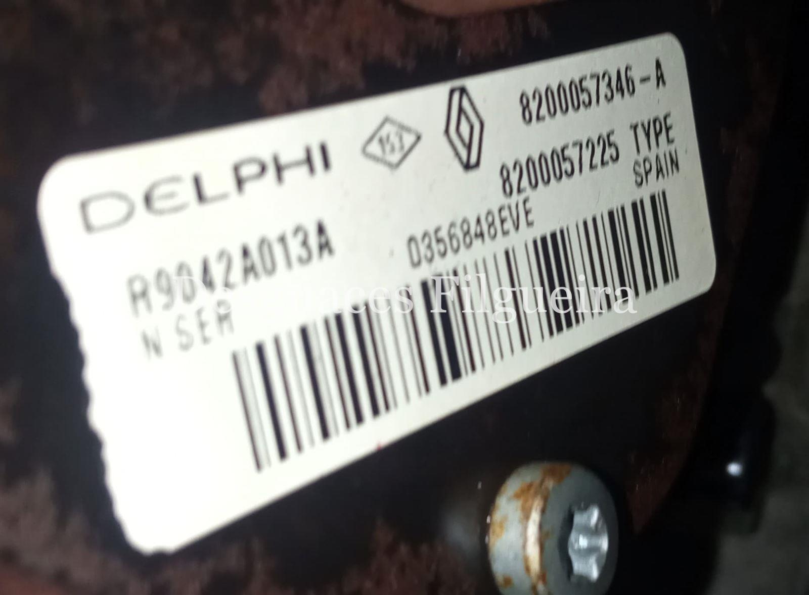 Motor completo de Renault Clio II Fase I 1.5 dCi, 65 cv, código de motor K9KA704, año 2002. - Imagen 3