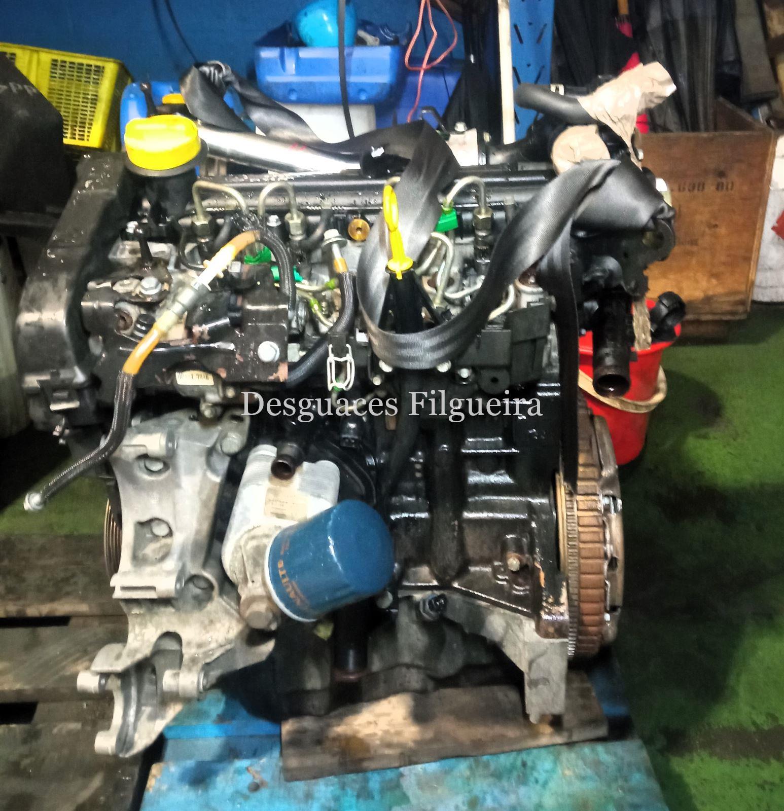 Motor completo de Renault Clio III 1.5 dCi, 86 cv, código de motor K9K T766, año 2006. - Imagen 7