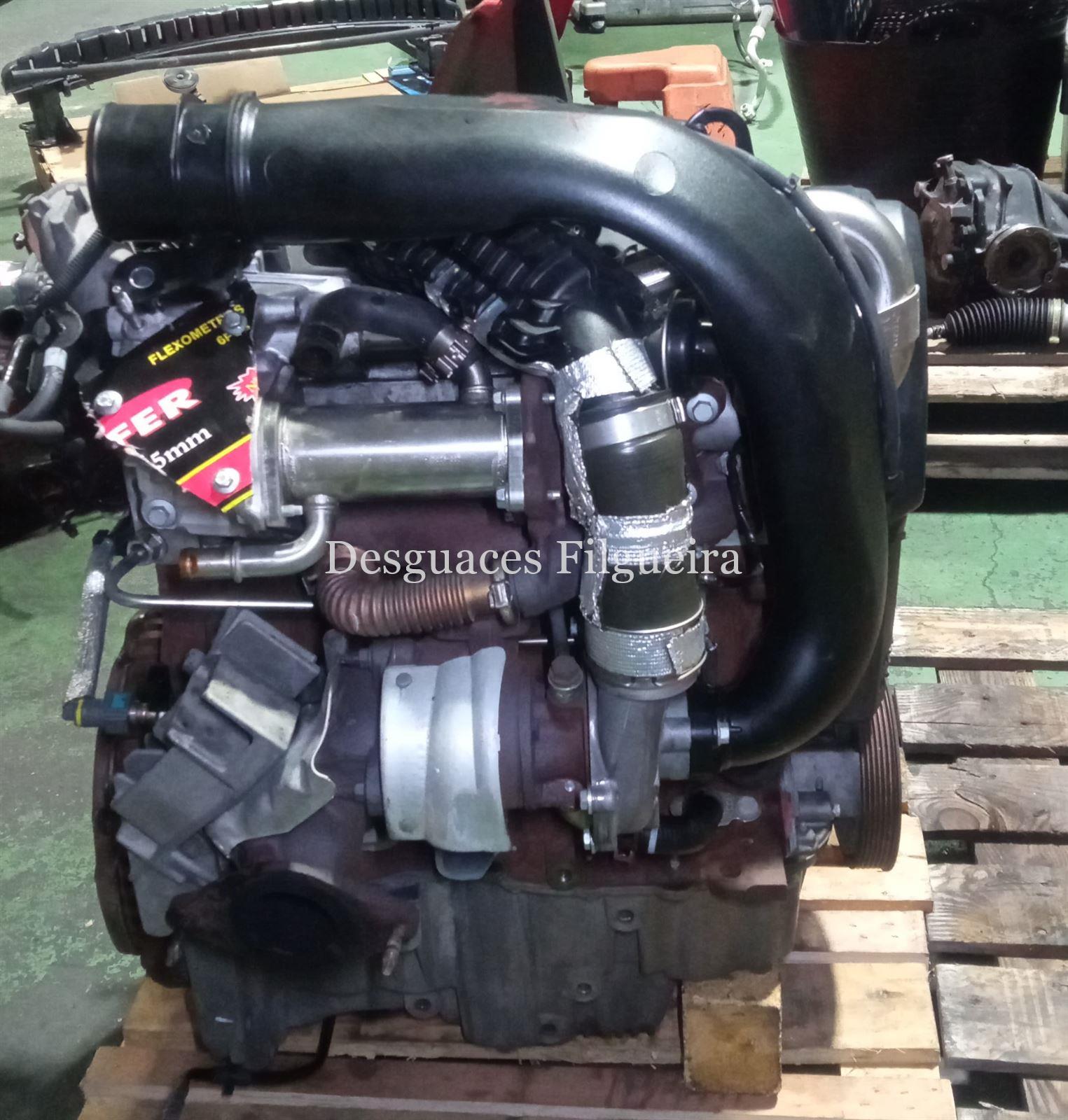 Motor completo de Renault Clio III, 1.5 dCi, código de motor K9K6770, 75 cv, año 2013. - Imagen 6