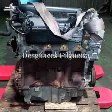Motor completo de Renault Modus 1.4, 98 cv, código de motor K4JG70, año 2005. - Imagen 2