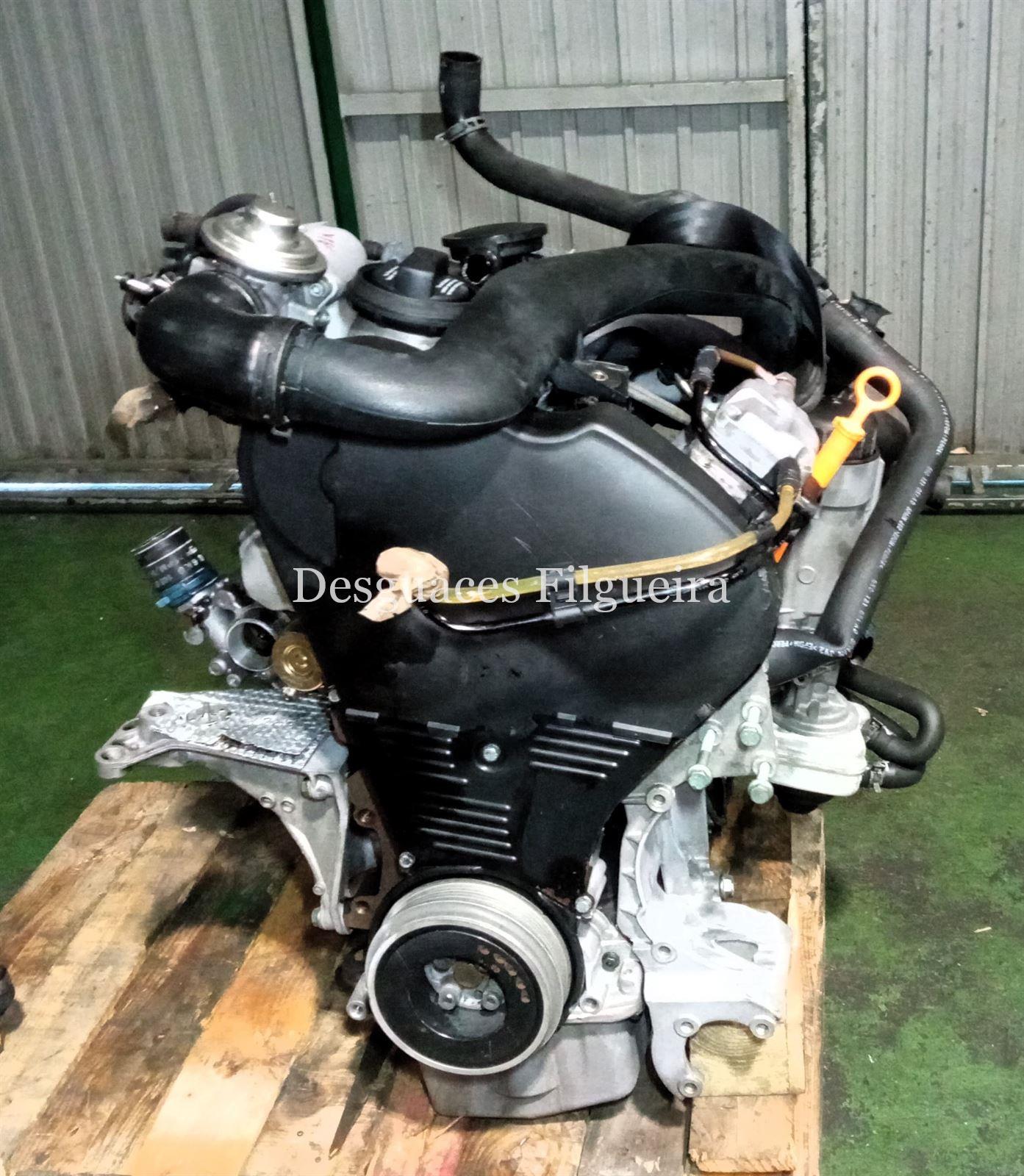 Motor completo de Seat Cordoba Berlina 1.9 D, 90 cv, código de motor AGR, año 2000. - Imagen 3