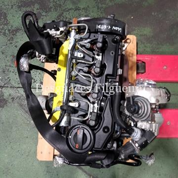 Motor completo de Seat León 1.6 TDI, 90 cv, código de motor CAYB, año 2012. - Imagen 1