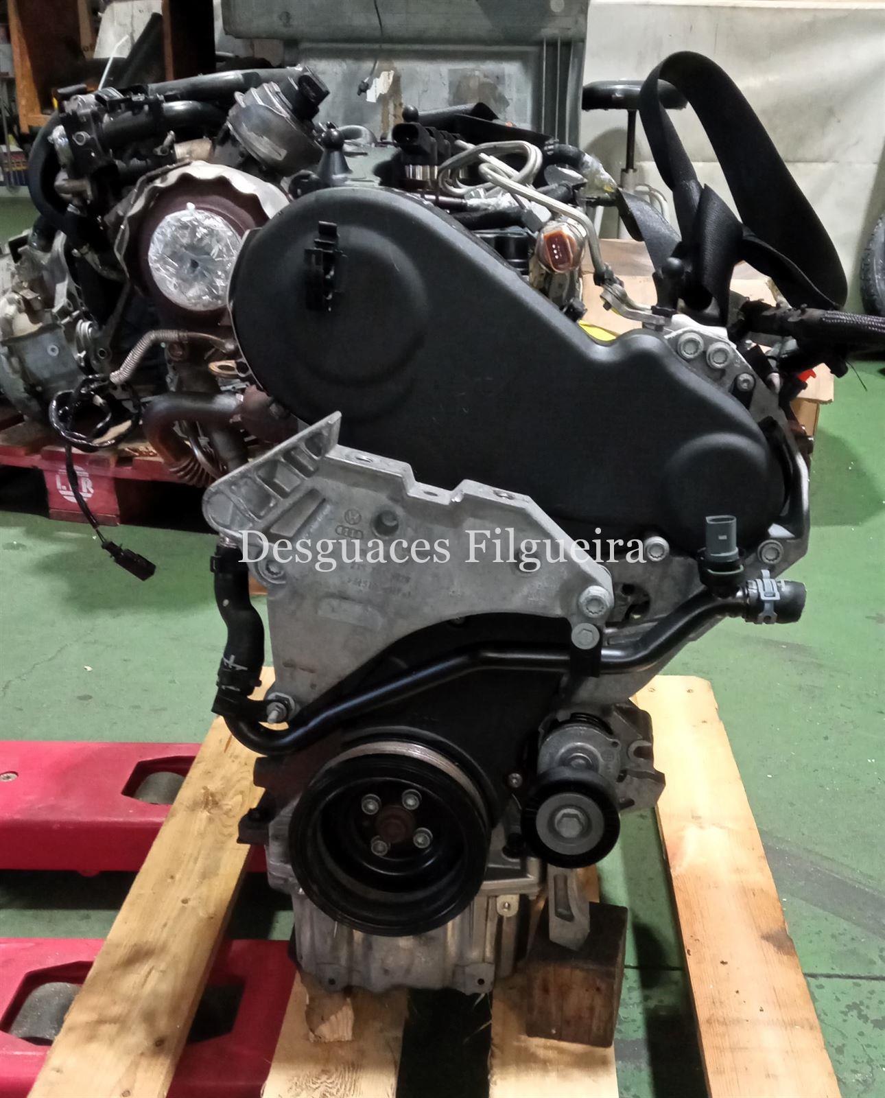 Motor completo de Seat León 1.6 TDI, 90 cv, código de motor CAYB, año 2012. - Imagen 4