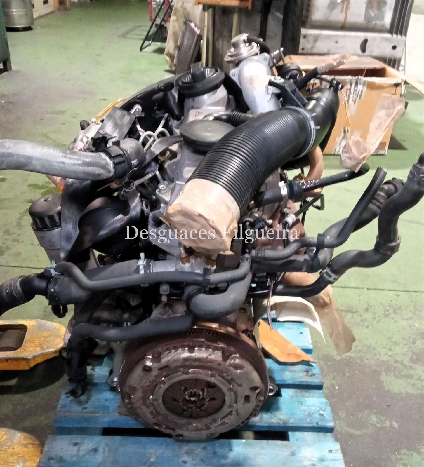 Motor completo de Volkswagen Bora Berlina 1.9 TDI, 90 cv, código de motor ALH, año 2001. - Imagen 2