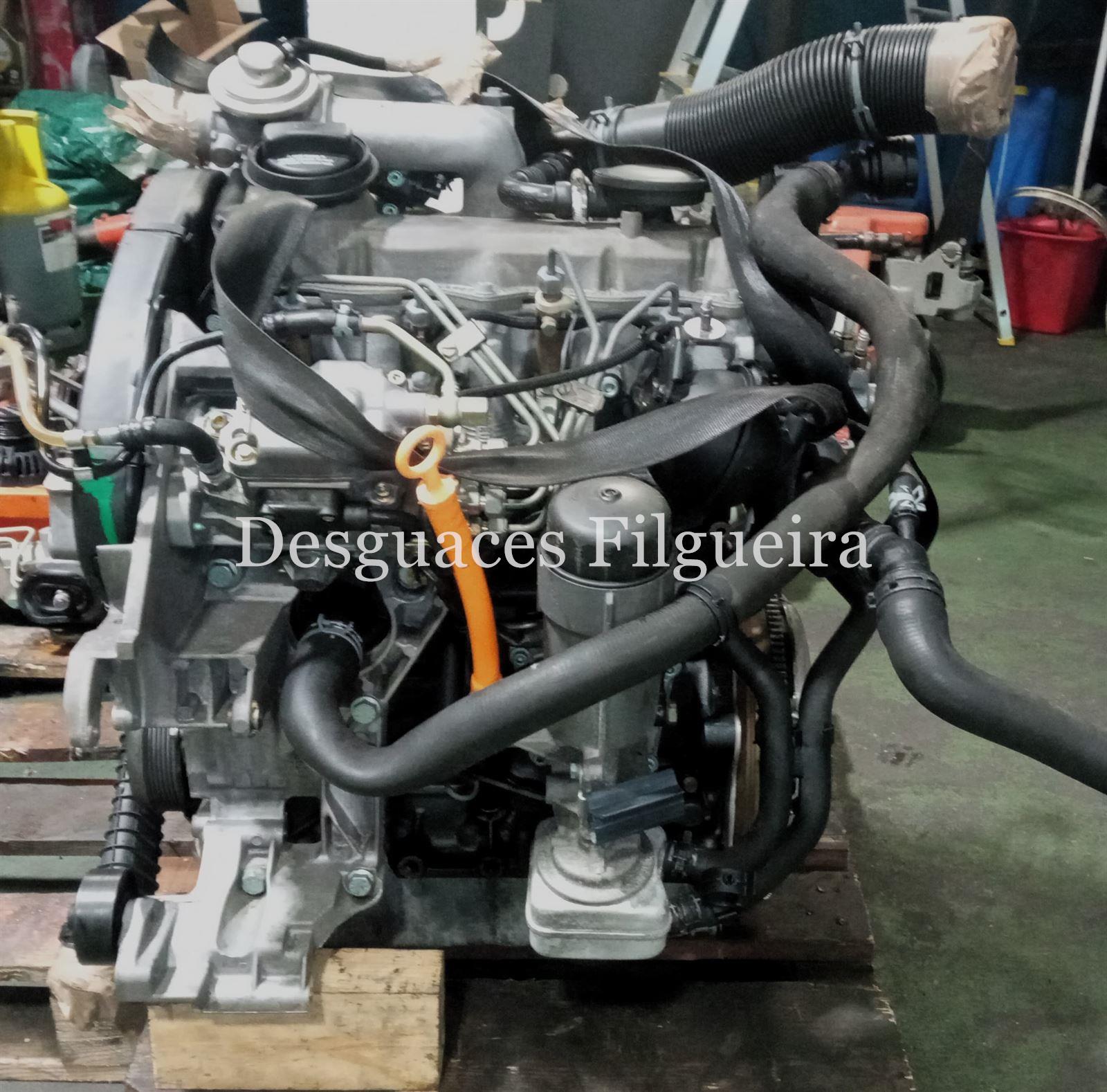 Motor completo de Volkswagen Golf IV 1.9 TDI, 90 cv, código de motor ALH, año 2002. - Imagen 1