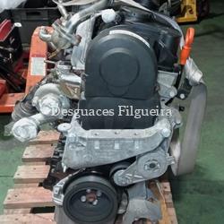 Motor completo de Volkswagen Transporter Furgón T5, 1.9 TDI, 102 cv, código de motor BRS, año 2008. - Imagen 2