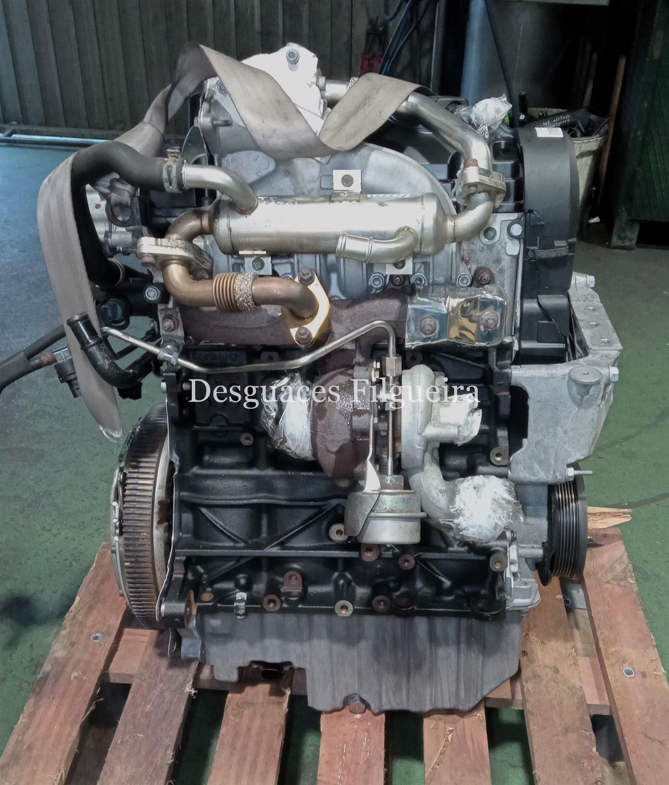 Motor completo de Volkswagen Transporter Furgón T5, 1.9 TDI, 102 cv, código de motor BRS, año 2008. - Imagen 3