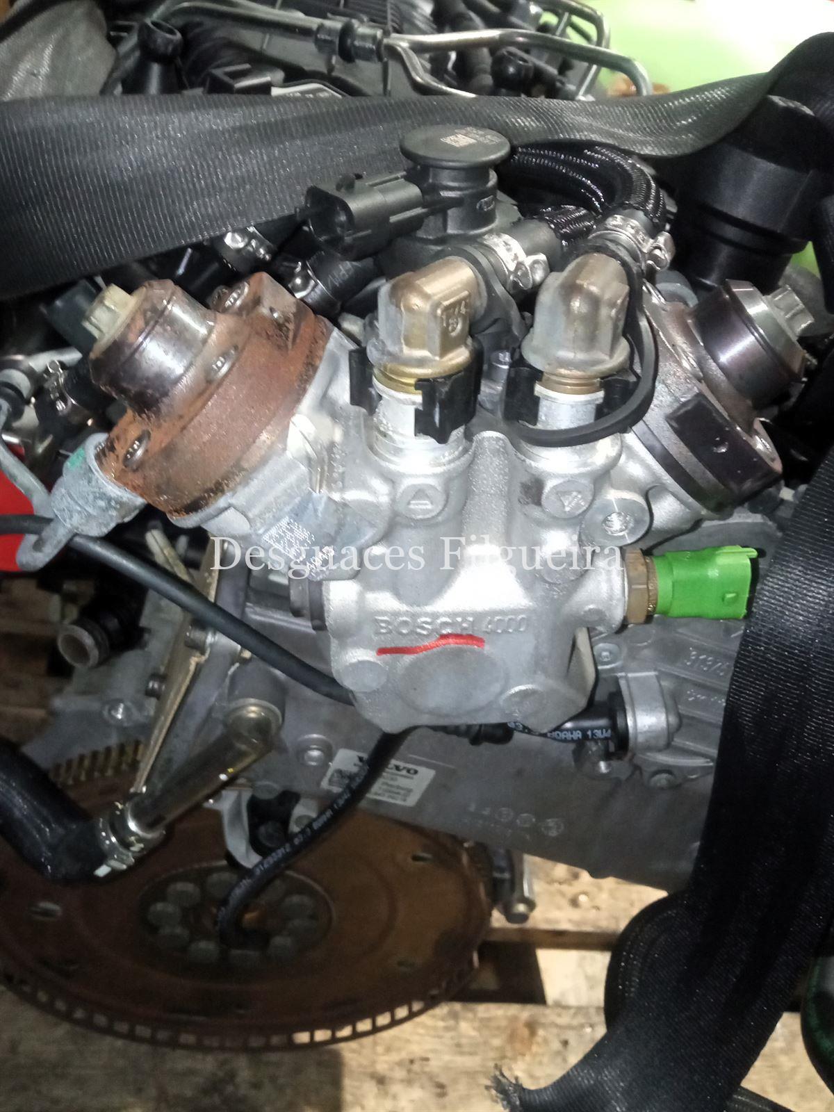 Motor completo de Volvo XC60 2.0 Kinetic 2WD, 136 cv, código de motor D5204T7, año 2014. - Imagen 2