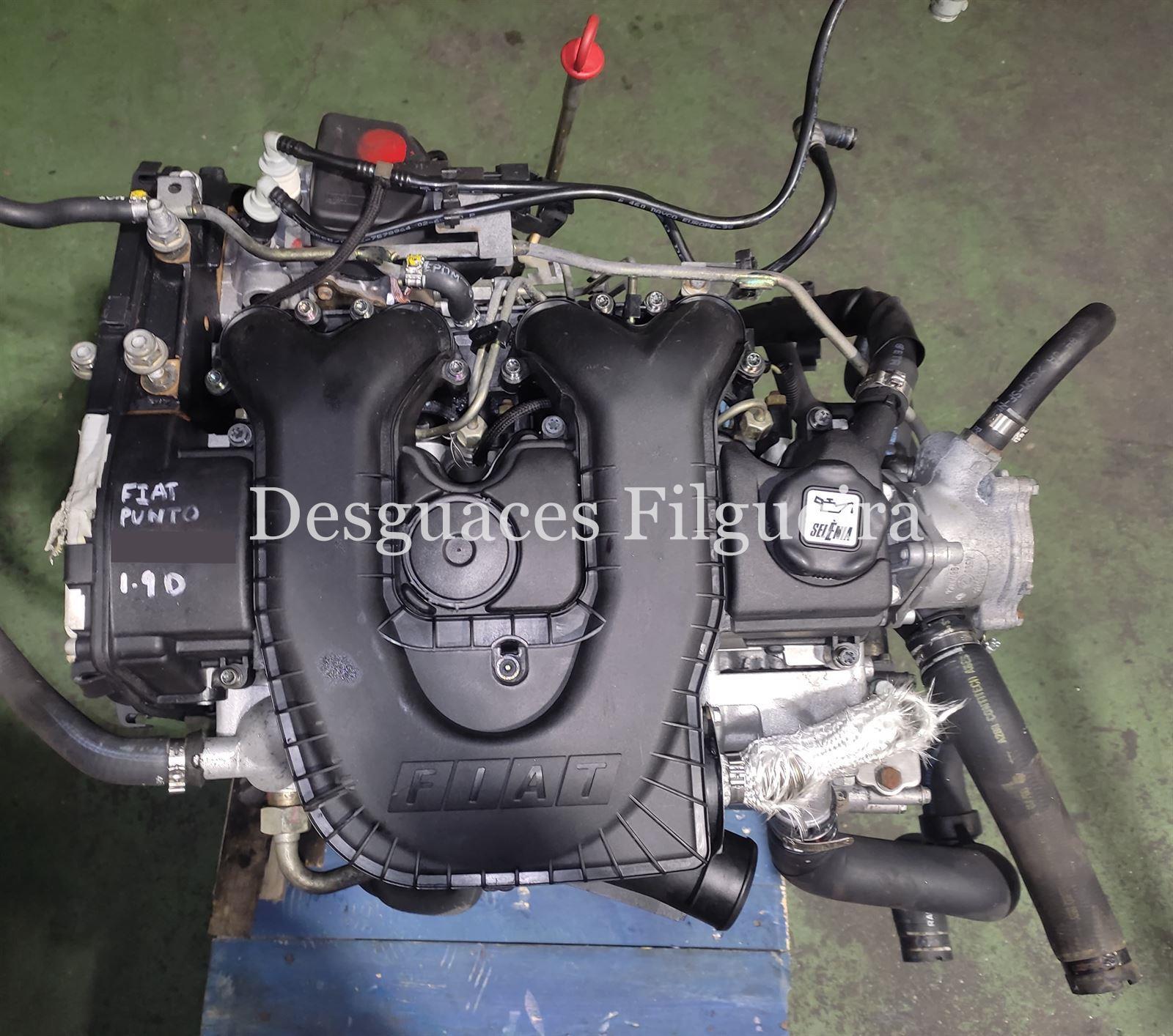 Motor completo Fiat Punto 1.9 D 188A3000 bomba inyectora mal - Imagen 1