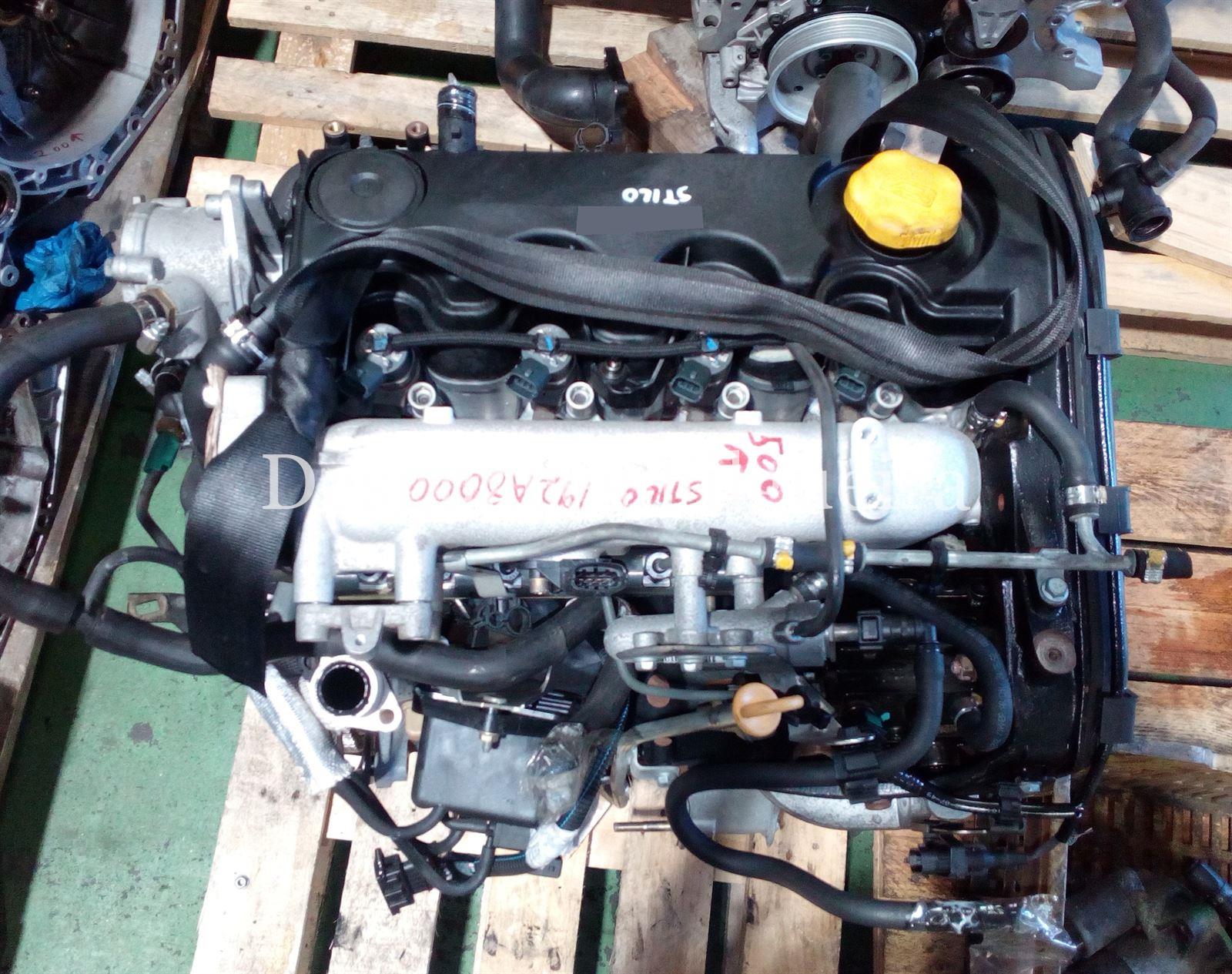 Motor completo Fiat Stilo 1.9 JTD 192 A8000 - Imagen 1