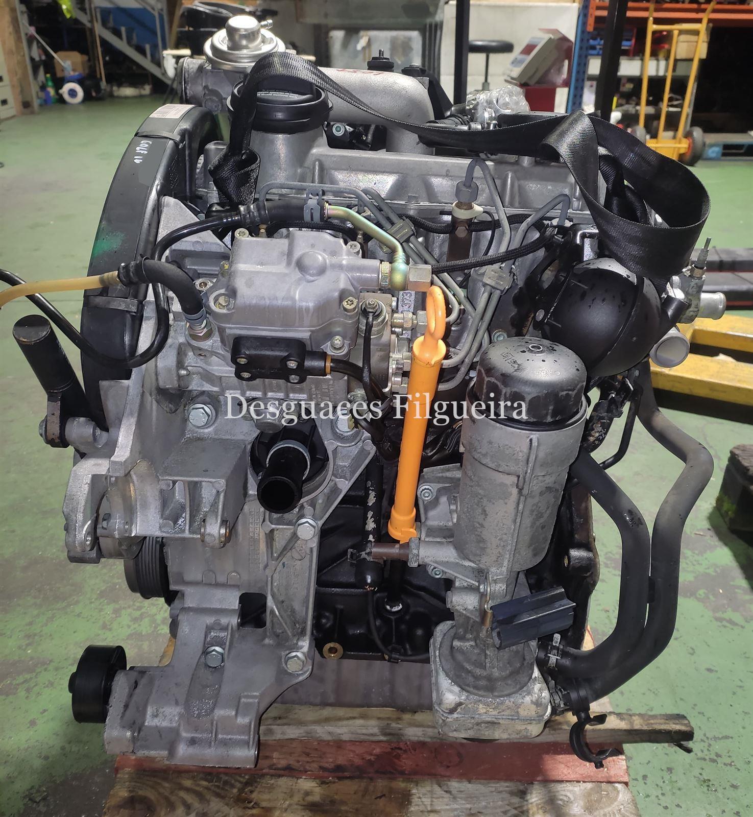 Motor completo Volkswagen Golf IV 1. 9 TDI ALH - Imagen 2