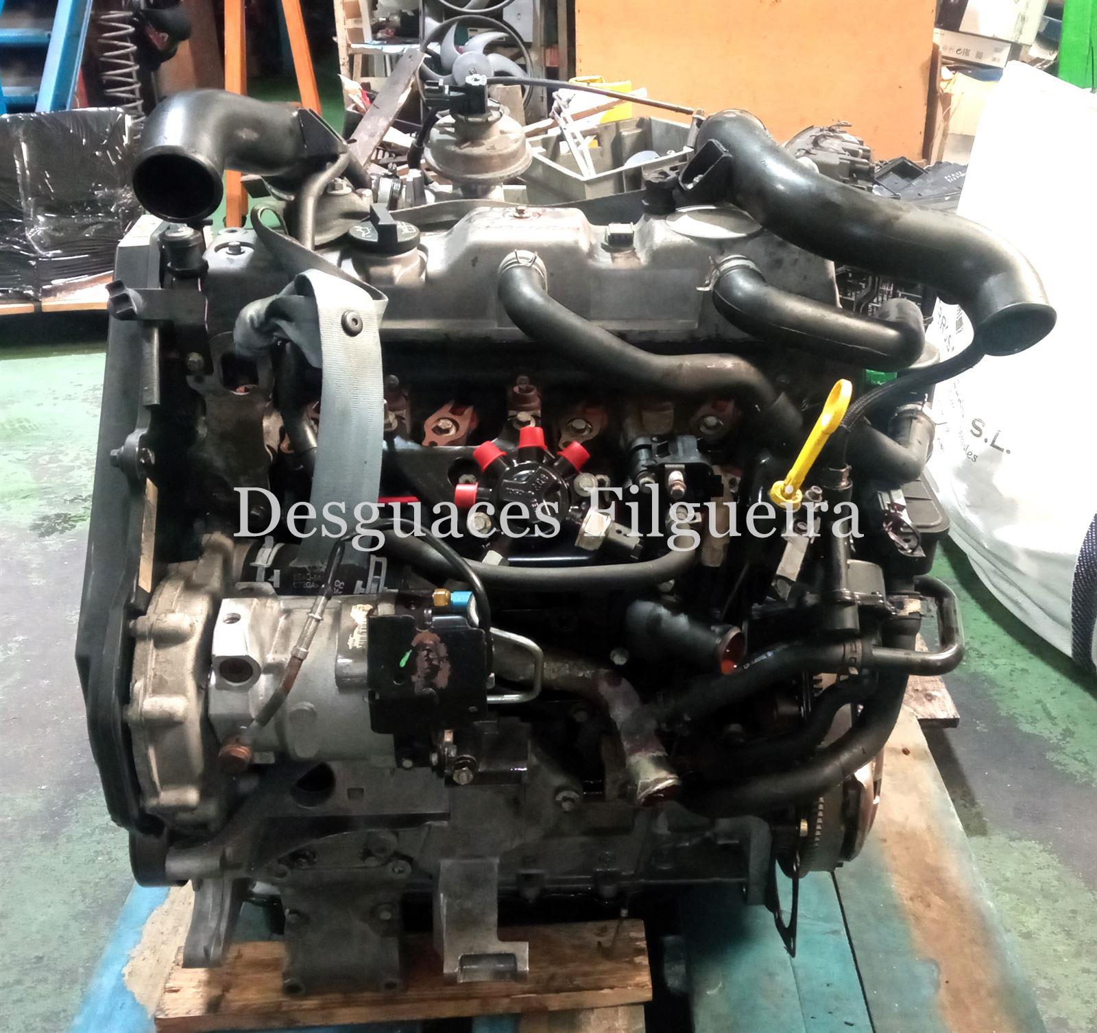 Motor de Ford Tourneo Connect 1.8 Turbo Di, 90 cv, código de motor HCPB, año 2006. - Imagen 1