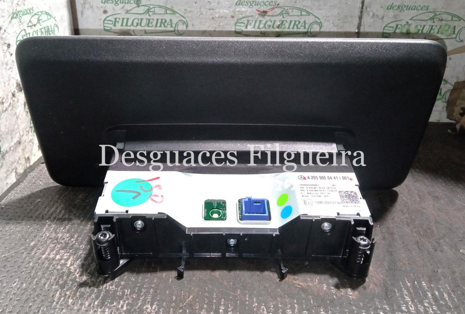 Navegador de Mercedes-Benz Clase W205m, híbrido, 197 cv, código de motor 264.915, año 2019. - Imagen 4