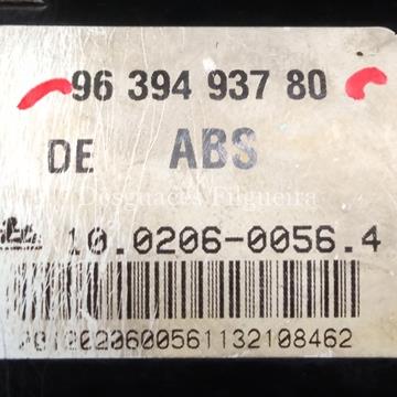 Núcleo ABS de Citroen C3, 1.4 HDi, 68 cv, código de motor 8HX, año 2002. - Imagen 2