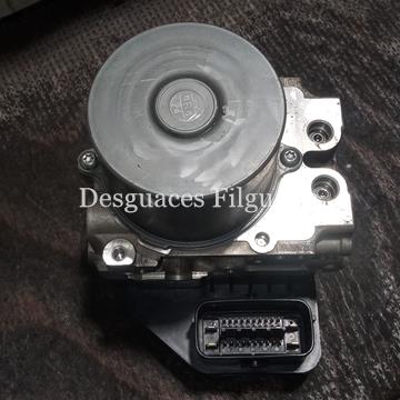 Núcleo ABS de Isuzu D-Max 2.5 Single Cab 2WD, 163 cv, código de motor 4JK1E5S-LA, año 2015. - Imagen 2