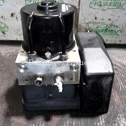 Núcleo ABS de Peugeot 207+, 1.4 HDI, 68 cv, código de motor 8H01, año 2013. - Imagen 1