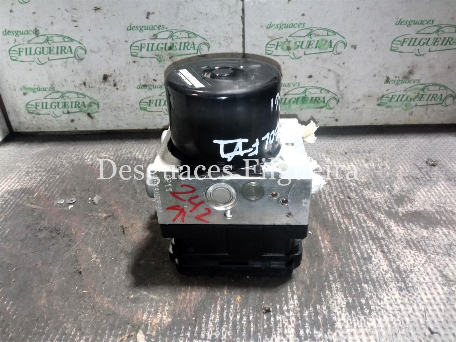 Núcleo ABS de Volkswagen Golf VI 1.6 TDI, 106 cv, código de motor CAY, año 2010. - Imagen 1