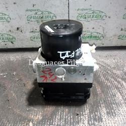 Núcleo ABS de Volkswagen Golf VI 1.6 TDI, 106 cv, código de motor CAY, año 2010. - Imagen 1