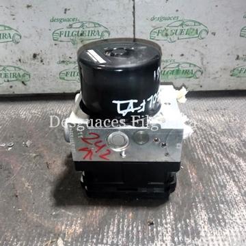 Núcleo ABS de Volkswagen Golf VI 1.6 TDI, 106 cv, código de motor CAY, año 2010. - Imagen 1