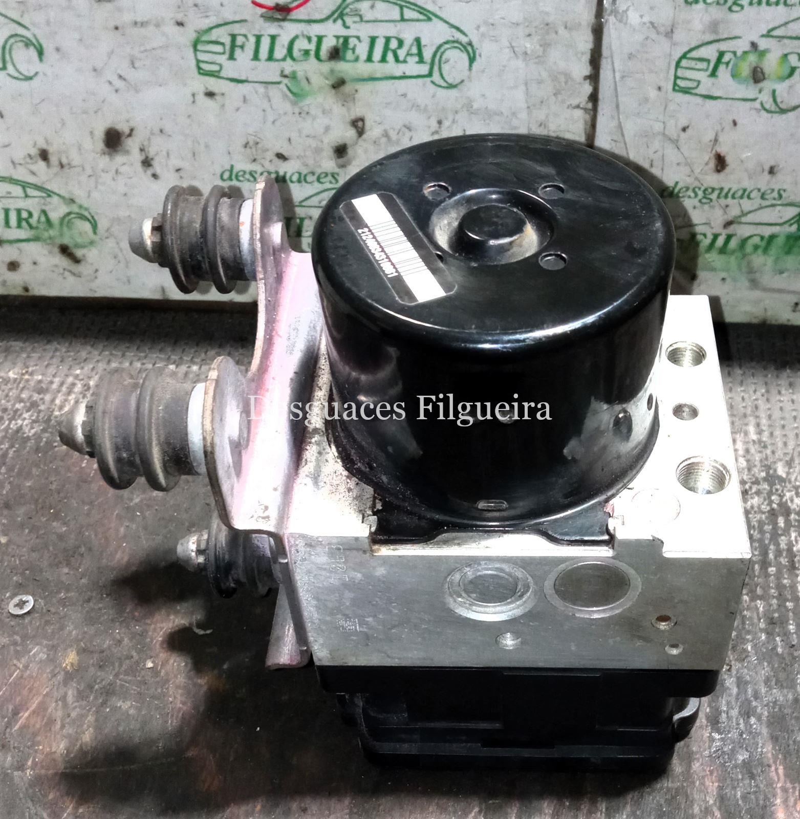 Núcleo ABS de Volkswagen Transporter T5, 1.9 TDI,102 cv, código de moto BRS, año 2008. - Imagen 2