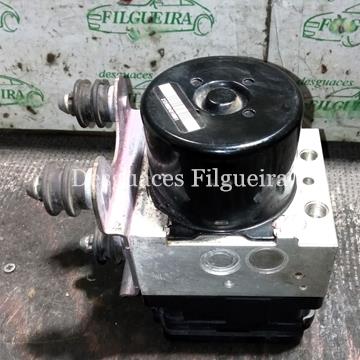 Núcleo ABS de Volkswagen Transporter T5, 1.9 TDI,102 cv, código de moto BRS, año 2008. - Imagen 2