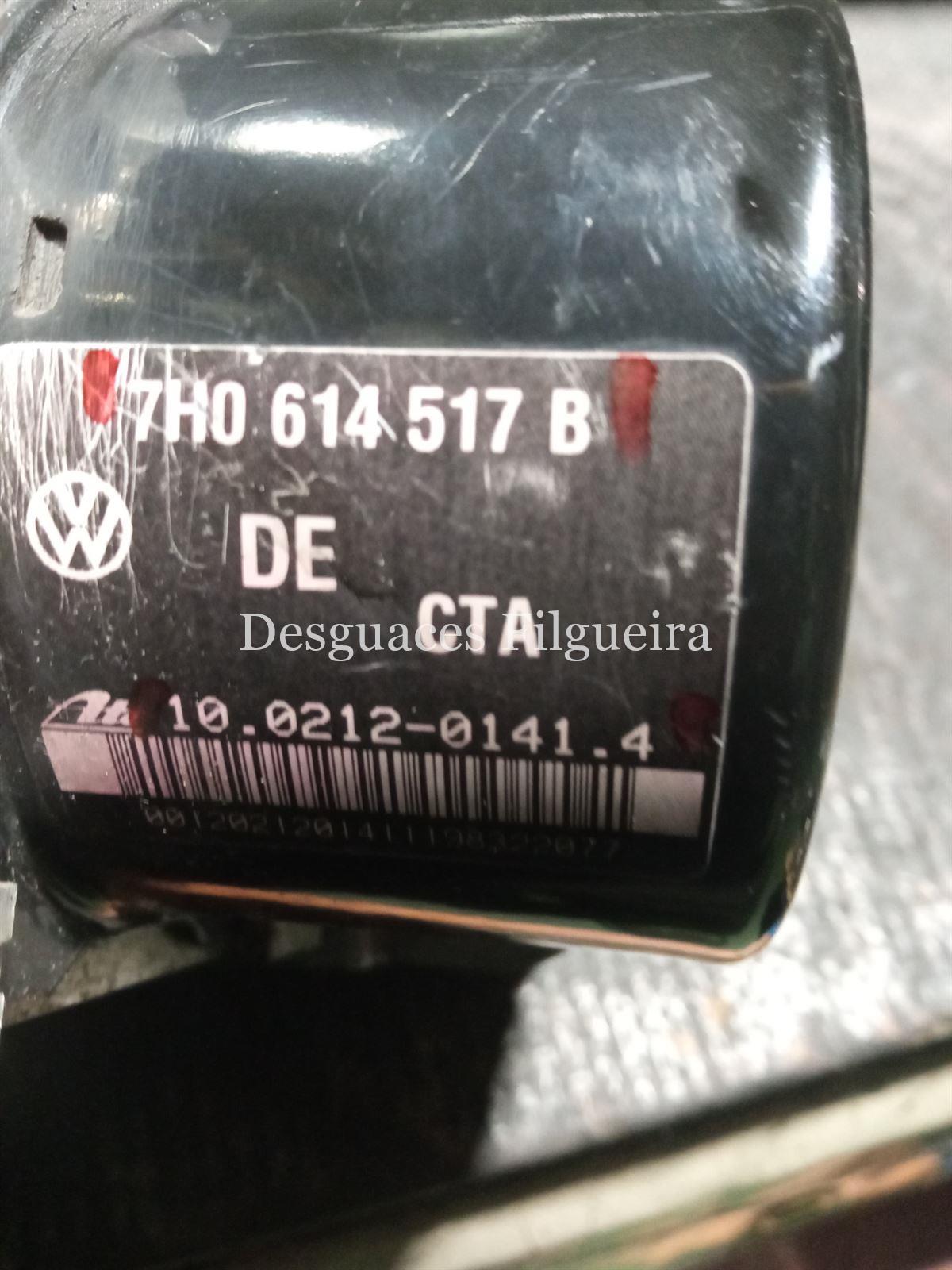 Núcleo ABS de Volkswagen Transporter T5, 1.9 TDI,102 cv, código de moto BRS, año 2008. - Imagen 5