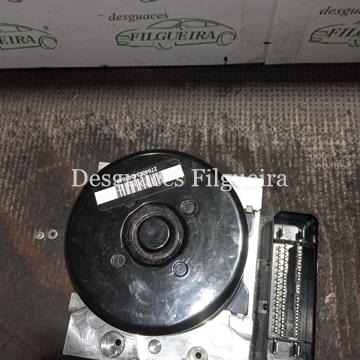 Núcleo ABS de Volvo XC60 2.0 Kinetic 2WD, 136 cv, código de motor D5204T7, año 2014. - Imagen 1