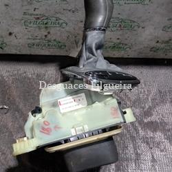 Palanca de cambios automática de Mercedes-Benz Clase C W203, 2.2 220 CDI, 143 cv, código de motor 611962, año 2001. - Imagen 1